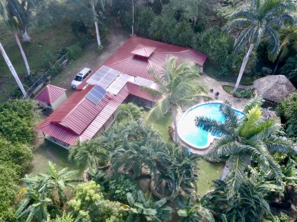 Charming Beach Home 2 Minutes from Playa Magante – Furnished, Solar Powered & Private